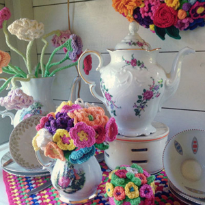 meetthemaker day 13, usp, theepot, haakwerk, bloemen, tuinhuis