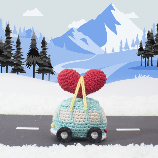 Crochet pattern VW van+heart