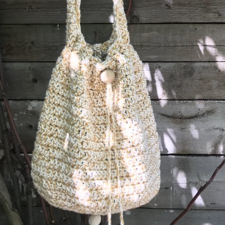 shabby bag, schoudertas, zaktas, tas kopen, gehaakt , ecru, ibizatas, strandtas festivaltas, schoedertas met band